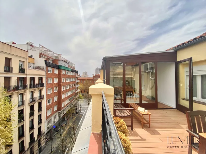 Penthouse in Gaztambide (9)